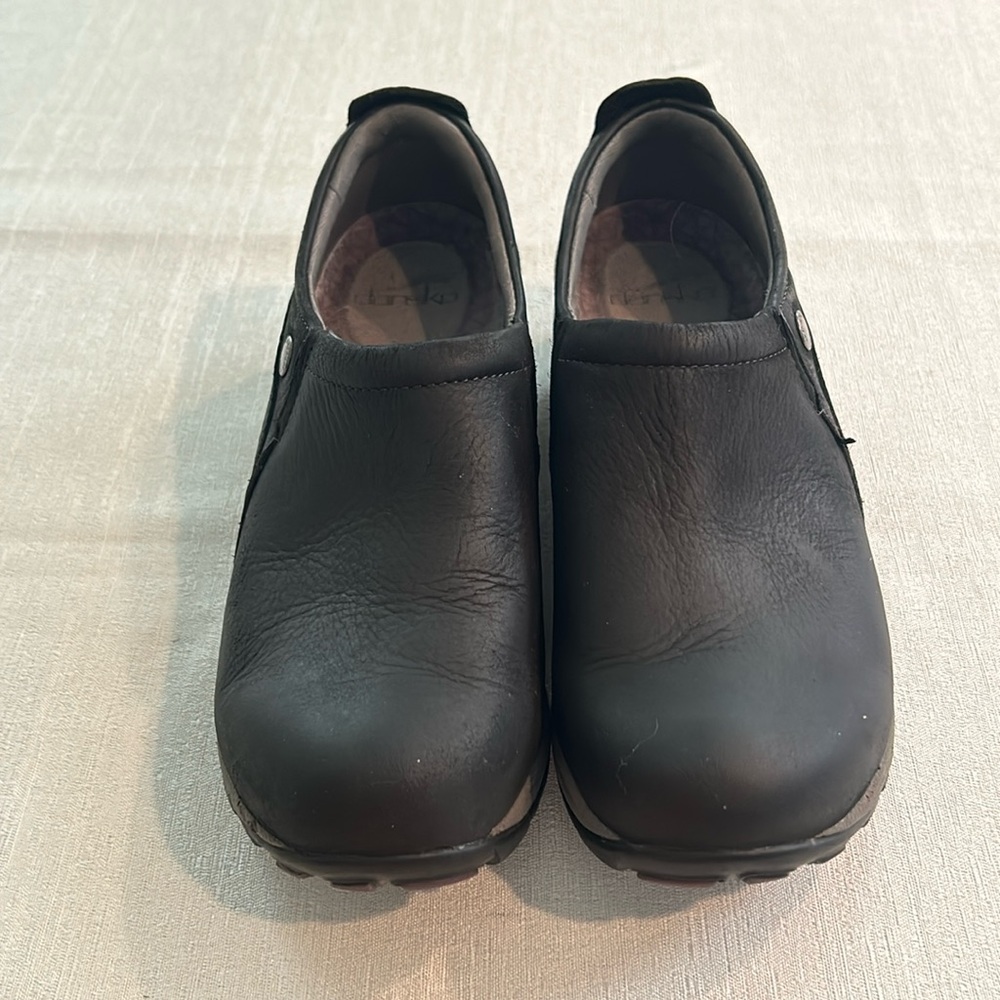 Dansko Vibrant Black Leather Clog Shoes
